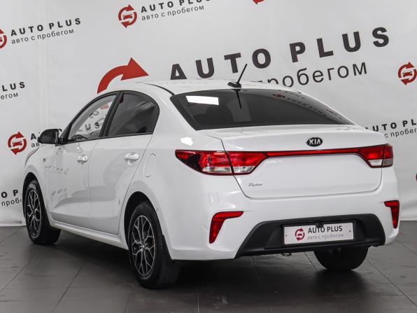 Kia Rio IV с пробегом 2017 года, цена 1 099 000 рублей, 185015 км, седан, Автокод Объявления