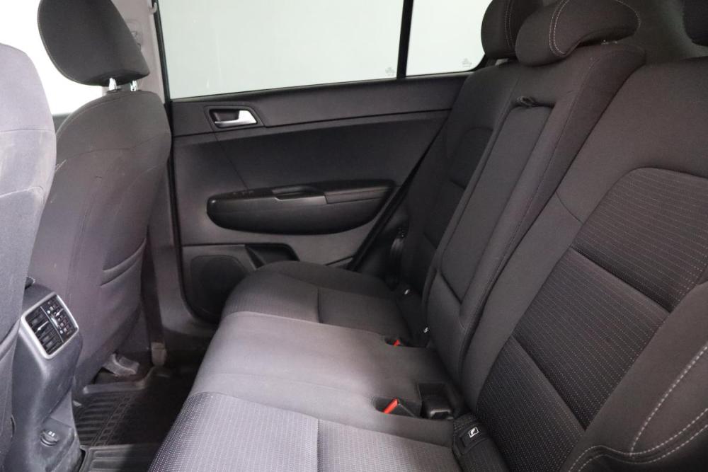 Kia Sportage IV Санкт-Петербург  - изображение 13