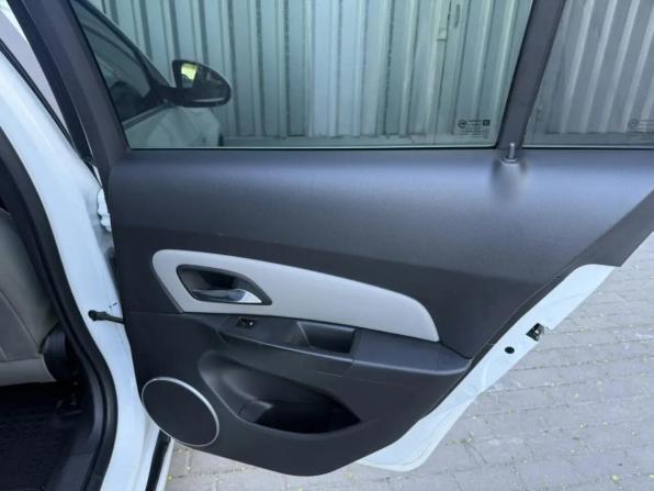 Chevrolet Cruze I Рестайлинг с пробегом 2013 года, цена 799 000 рублей, 224480 км, седан, Автокод Объявления