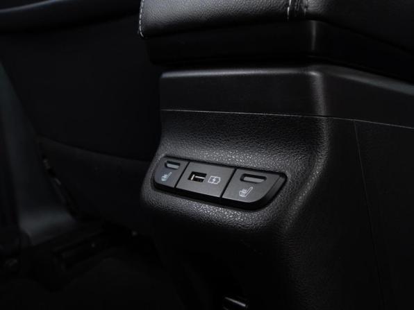 Lada (ВАЗ) Vesta I с пробегом 2019 года, цена 974 000 рублей, 96204 км, седан, Автокод Объявления