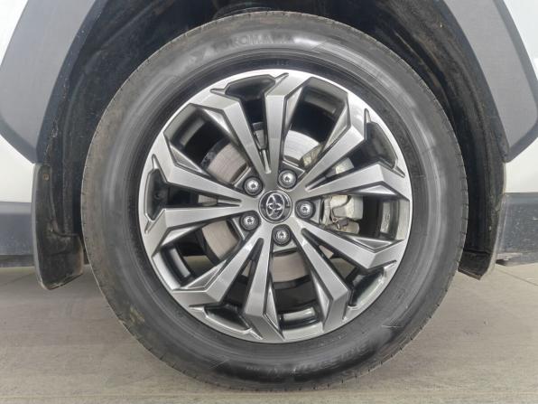 Toyota RAV4 V (XA50) с пробегом 2025 года, цена 3 740 000 рублей, 13172 км, внедорожник, Автокод Объявления