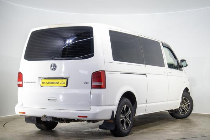Volkswagen Caravelle T5 Рестайлинг с пробегом 2012 года, цена 1 749 000 рублей, 445215 км, минивэн, Автокод Объявления