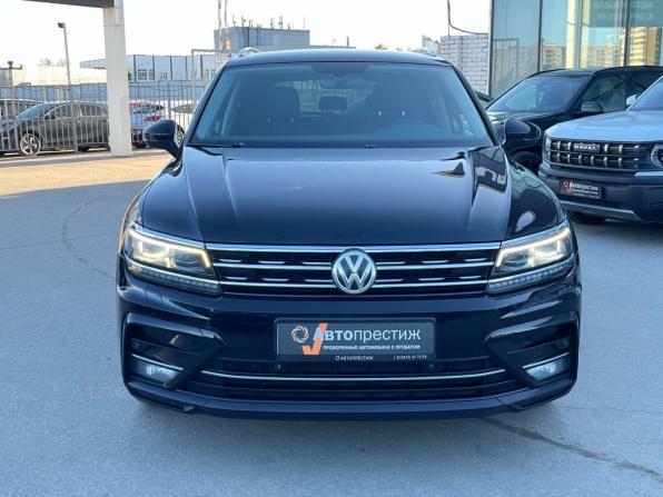 Volkswagen Tiguan II с пробегом 2018 года, цена 2 300 000 рублей, 202289 км, внедорожник, Автокод Объявления