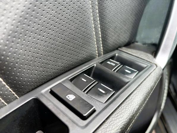 Geely Emgrand X7 I Рестайлинг 2 с пробегом 2019 года, цена 1 020 000 рублей, 199900 км, внедорожник, Автокод Объявления