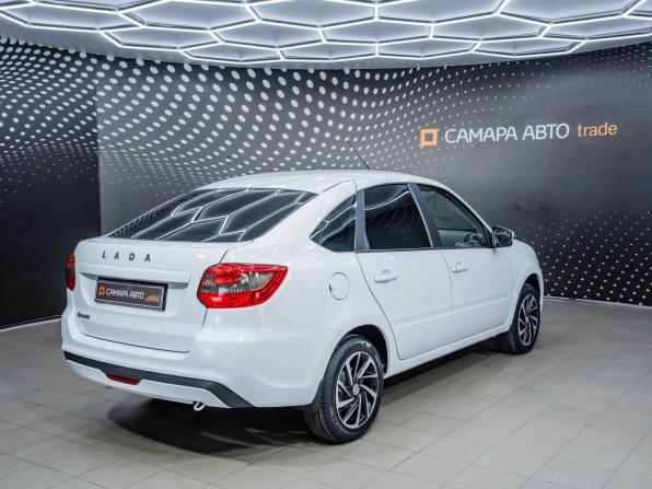 Lada (ВАЗ) Granta I Рестайлинг с пробегом 2025 года, цена 960 000 рублей, 5672 км, лифтбек, Автокод Объявления