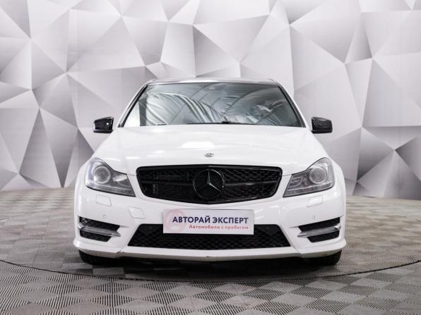 Mercedes-Benz C-Класс III (W204) Рестайлинг с пробегом 2013 года, цена 1 655 000 рублей, 197090 км, седан, Автокод Объявления