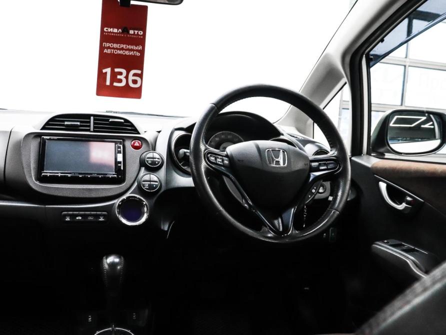 Honda Fit Shuttle I Рестайлинг Красноярск  - изображение 15