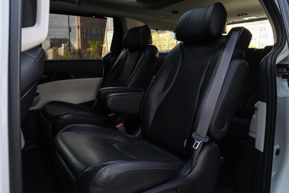 Kia Carnival IV Москва  - изображение 12