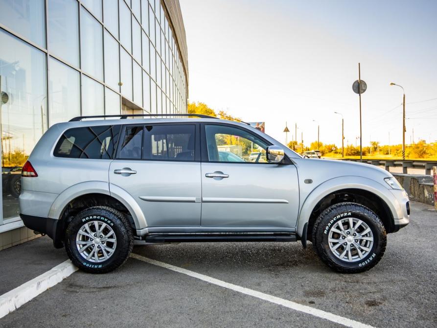 Mitsubishi Pajero Sport II Рестайлинг Волгоград  - изображение 8