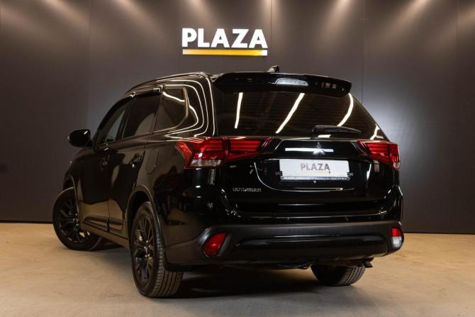 Mitsubishi Outlander III Рестайлинг 3 с пробегом 2021 года, цена 2 199 000 рублей, 146438 км, внедорожник, Автокод Объявления