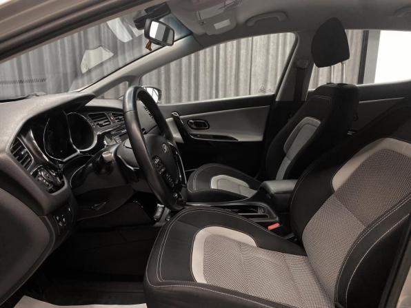 Kia Ceed II с пробегом 2012 года, цена 1 049 000 рублей, 217000 км, хэтчбек, Автокод Объявления