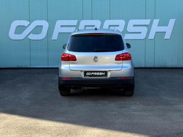 Volkswagen Tiguan I Рестайлинг с пробегом 2011 года, цена 1 599 000 рублей, 144679 км, внедорожник, Автокод Объявления