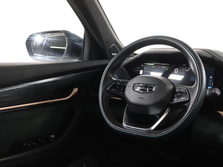 Geely Monjaro I Москва  - изображение 15