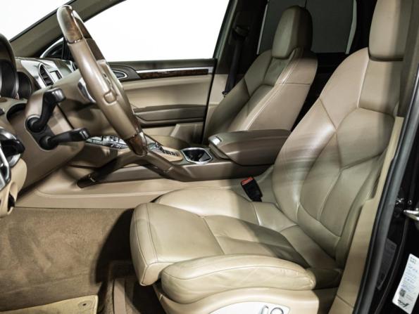 Porsche Cayenne II (958) с пробегом 2010 года, цена 2 149 000 рублей, 277235 км, внедорожник, Автокод Объявления