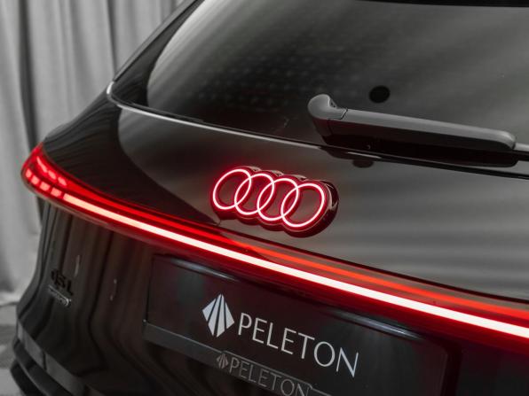 Audi Q5 III (GU) с пробегом 2026 года, цена 6 490 000 рублей, 11 км, внедорожник, Автокод Объявления