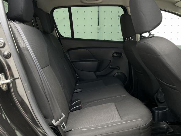 Renault Sandero II с пробегом 2018 года, цена 1 090 000 рублей, 139267 км, хэтчбек, Автокод Объявления