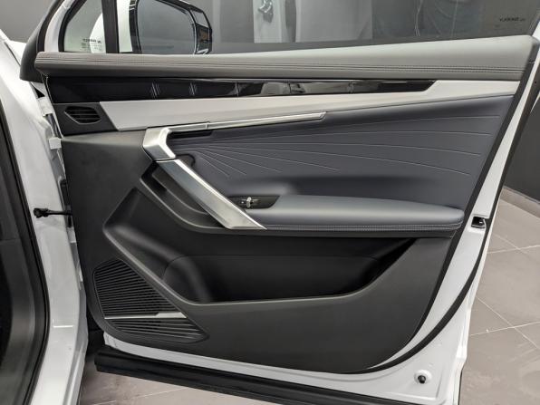 Geely Atlas II с пробегом 2025 года, цена 3 330 000 рублей, 2623 км, внедорожник, Автокод Объявления