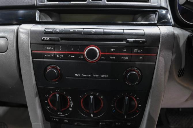 Mazda Axela I с пробегом 2007 года, цена 529 000 рублей, 191000 км, седан, Автокод Объявления