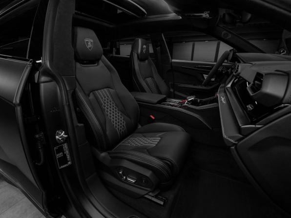 Lamborghini Urus I Рестайлинг с пробегом 2026 года, цена 46 000 000 рублей, 63 км, внедорожник, Автокод Объявления