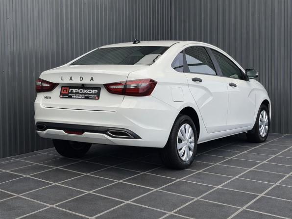Lada (ВАЗ) Vesta I Рестайлинг (NG) с пробегом 2023 года, цена 1 087 000 рублей, 59000 км, седан, Автокод Объявления