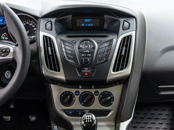 Ford Focus III с пробегом 2012 года, цена 878 000 рублей, 115207 км, универсал, Автокод Объявления