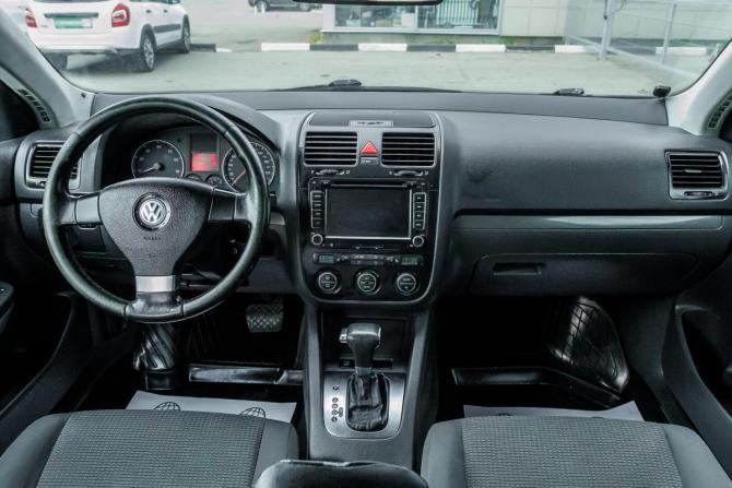 Volkswagen Jetta V с пробегом 2009 года, цена 460 000 рублей, 251322 км, седан, Автокод Объявления