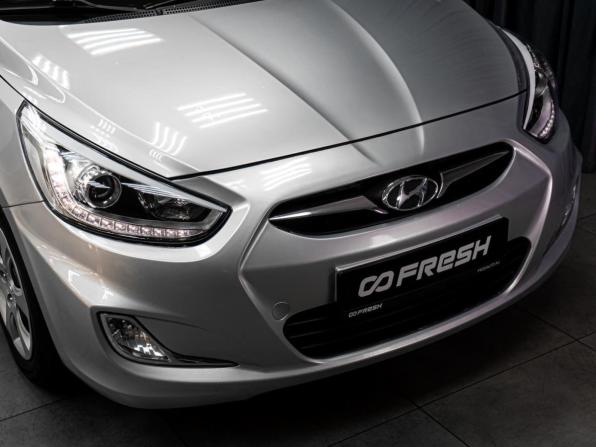 Hyundai Solaris I с пробегом 2013 года, цена 1 039 000 рублей, 137679 км, седан, Автокод Объявления