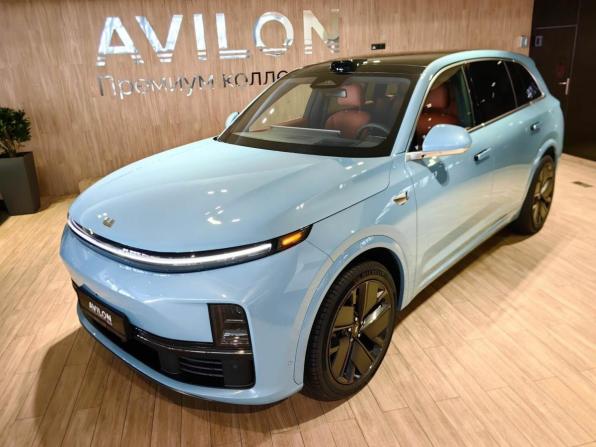 Новый Li Auto (Lixiang) L7 I Рестайлинг 2025 года, цена 10 950 585 рублей, внедорожник, Автокод Объявления