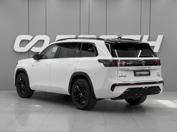 Volkswagen Teramont II (China Market) с пробегом 2026 года, цена 6 300 000 рублей, 74 км, внедорожник, Автокод Объявления