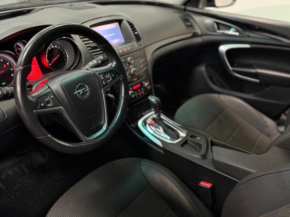 Opel Insignia I с пробегом 2011 года, цена 995 000 рублей, 127495 км, седан, Автокод Объявления