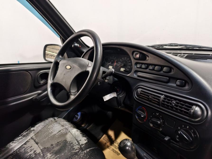 Chevrolet Niva I Курск  - изображение 5