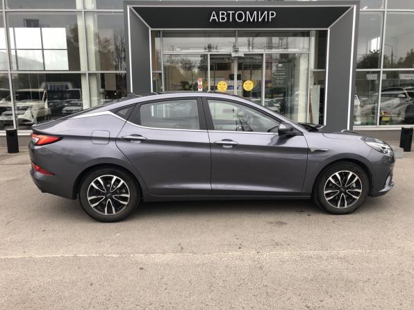 JAC J7 I с пробегом 2023 года, цена 1 399 000 рублей, 67100 км, лифтбек, Автокод Объявления