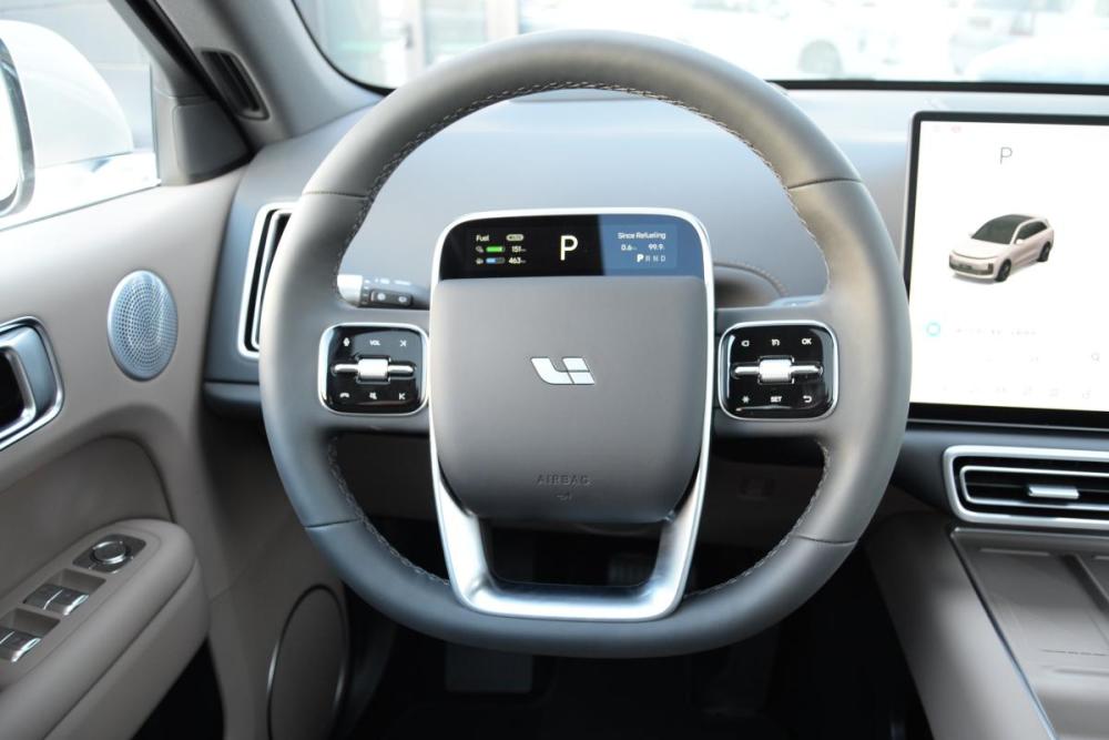 Li Auto (Lixiang) L6 Иркутск  - изображение 11