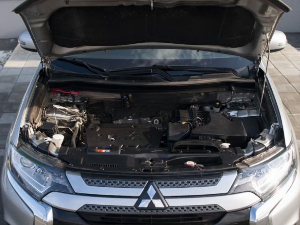Mitsubishi Outlander III Рестайлинг 3 с пробегом 2020 года, цена 1 949 000 рублей, 180908 км, внедорожник, Автокод Объявления