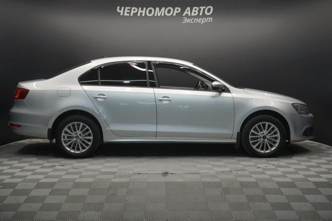 Volkswagen Jetta VI с пробегом 2013 года, цена 1 080 000 рублей, 233850 км, седан, Автокод Объявления