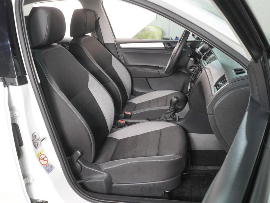 Skoda Rapid I Рестайлинг Воронеж  - изображение 8