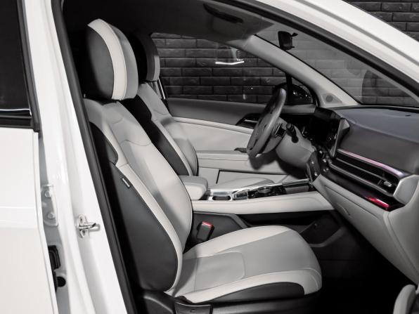 Kia Sportage V с пробегом 2025 года, цена 3 700 000 рублей, 9889 км, внедорожник, Автокод Объявления