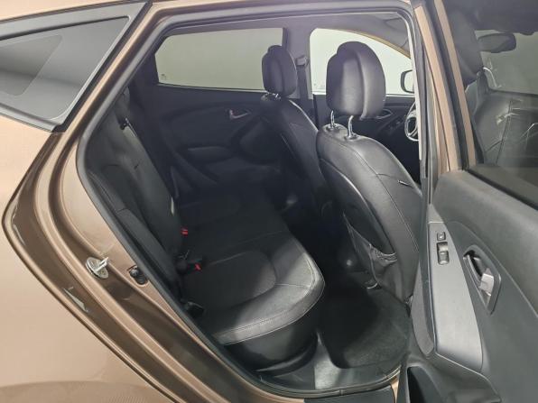 Hyundai ix35 I Рестайлинг с пробегом 2013 года, цена 1 199 000 рублей, 182960 км, внедорожник, Автокод Объявления