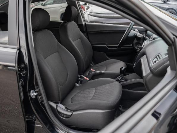 Kia Rio III Рестайлинг с пробегом 2016 года, цена 1 299 000 рублей, 61243 км, седан, Автокод Объявления