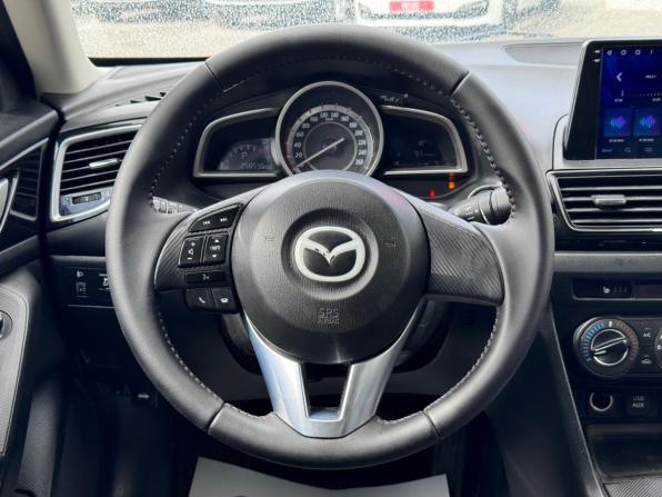 Mazda 3 III (BM) с пробегом 2014 года, цена 990 000 рублей, 258000 км, седан, Автокод Объявления