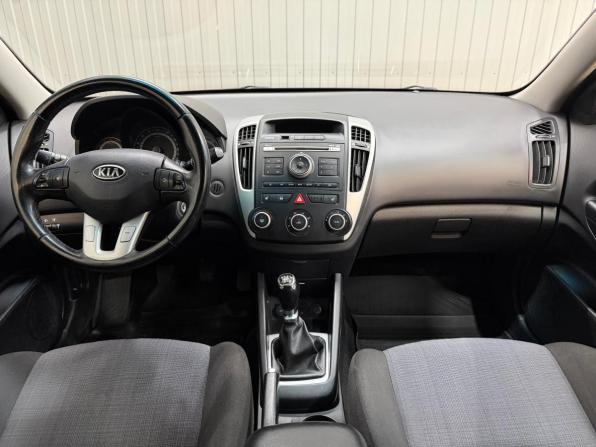 Kia Ceed I Рестайлинг с пробегом 2012 года, цена 820 000 рублей, 200942 км, универсал, Автокод Объявления