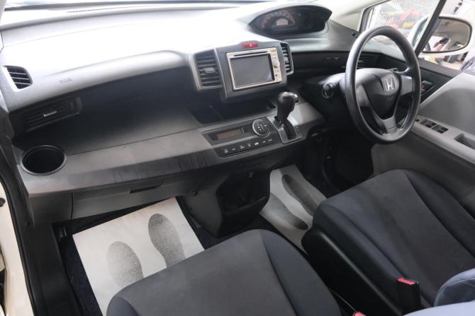 Honda Freed I с пробегом 2009 года, цена 1 169 000 рублей, 127000 км, компактвэн, Автокод Объявления