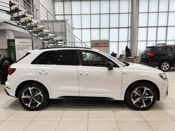 Audi Q3 II (F3) с пробегом 2024 года, цена 4 950 000 рублей, 12278 км, внедорожник, Автокод Объявления