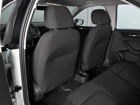 Volkswagen Polo VI с пробегом 2021 года, цена 1 299 000 рублей, 85811 км, лифтбек, Автокод Объявления