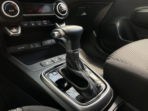 Kia Rio IV с пробегом 2019 года, цена 1 680 000 рублей, 40999 км, хэтчбек, Автокод Объявления