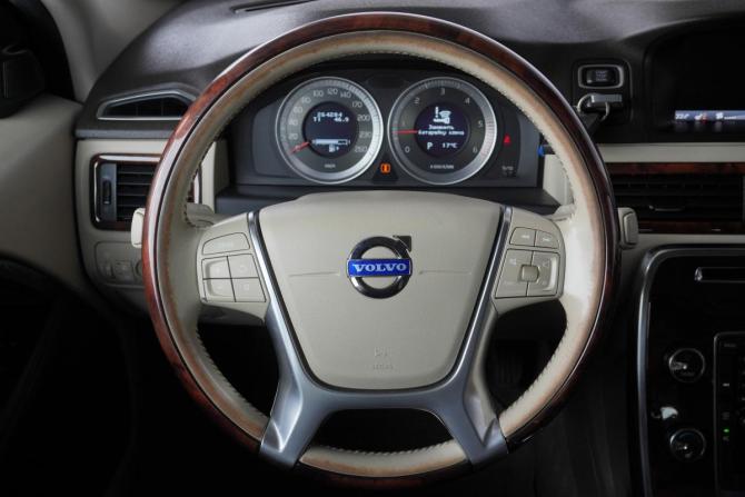 Volvo XC70 II с пробегом 2011 года, цена 1 460 000 рублей, 264283 км, универсал, Автокод Объявления