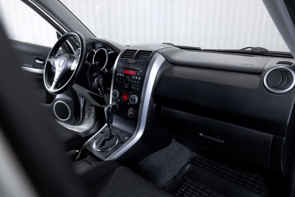 Suzuki Grand Vitara II Рестайлинг Тюмень  - изображение 18