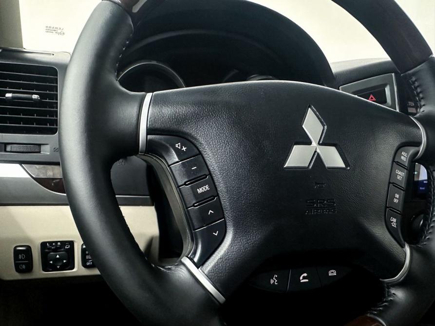 Mitsubishi Pajero IV Рестайлинг 2 Уфа  - изображение 12