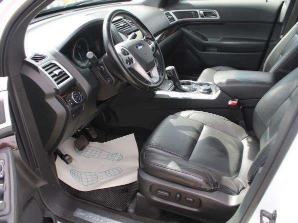Ford Explorer V с пробегом 2015 года, цена 1 780 000 рублей, 175989 км, внедорожник, Автокод Объявления