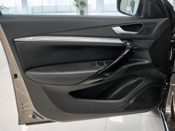 Lada (ВАЗ) Vesta I Рестайлинг (NG) с пробегом 2025 года, цена 1 512 000 рублей, 10350 км, седан, Автокод Объявления